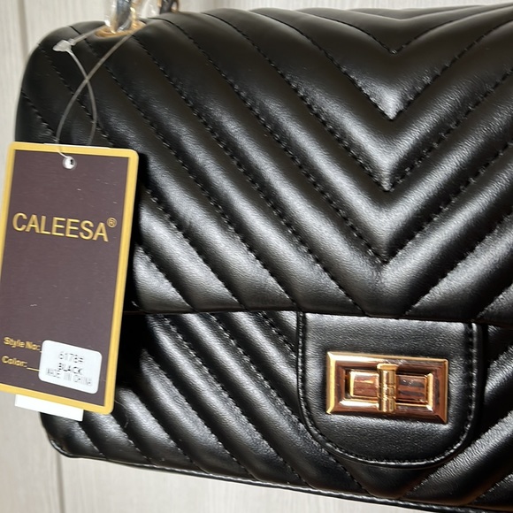 NWT Reddress Black Vegan Leather Shoulder Bag - Picture 6 of 9